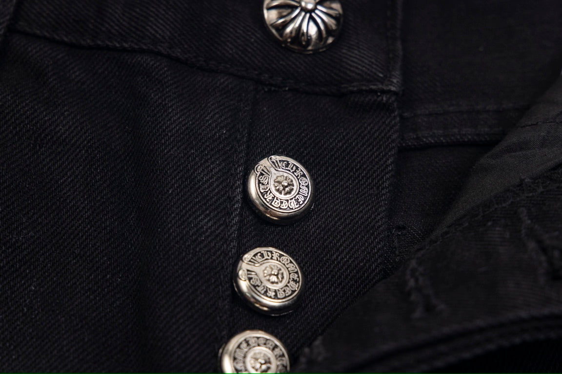 【CHROME HEARTS 公式旗艦店】ジーパン、ご好評に付き再入荷！