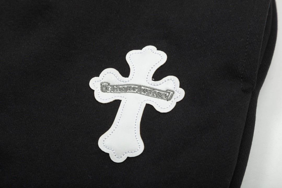 【CHROME HEARTS 公式旗艦店】ズボン、ご好評に付き再入荷！