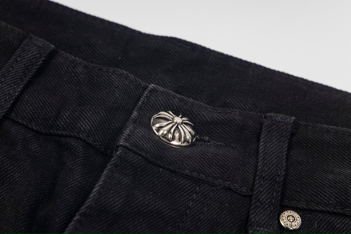 【CHROME HEARTS 公式旗艦店】ジーパン、ご好評に付き再入荷！