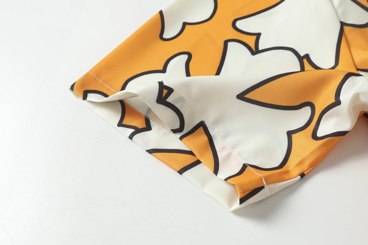 クロムハーツ 速乾半袖シャツが大人気 2285