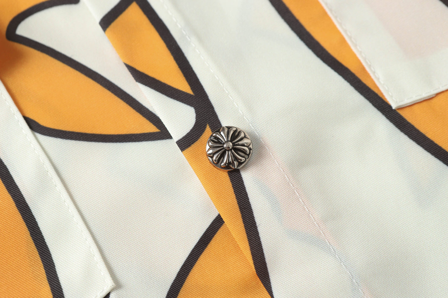 クロムハーツ 速乾半袖シャツが大人気 2285