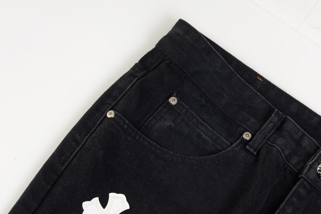 【CHROME HEARTS 公式旗艦店】ジーパン、ご好評に付き再入荷！