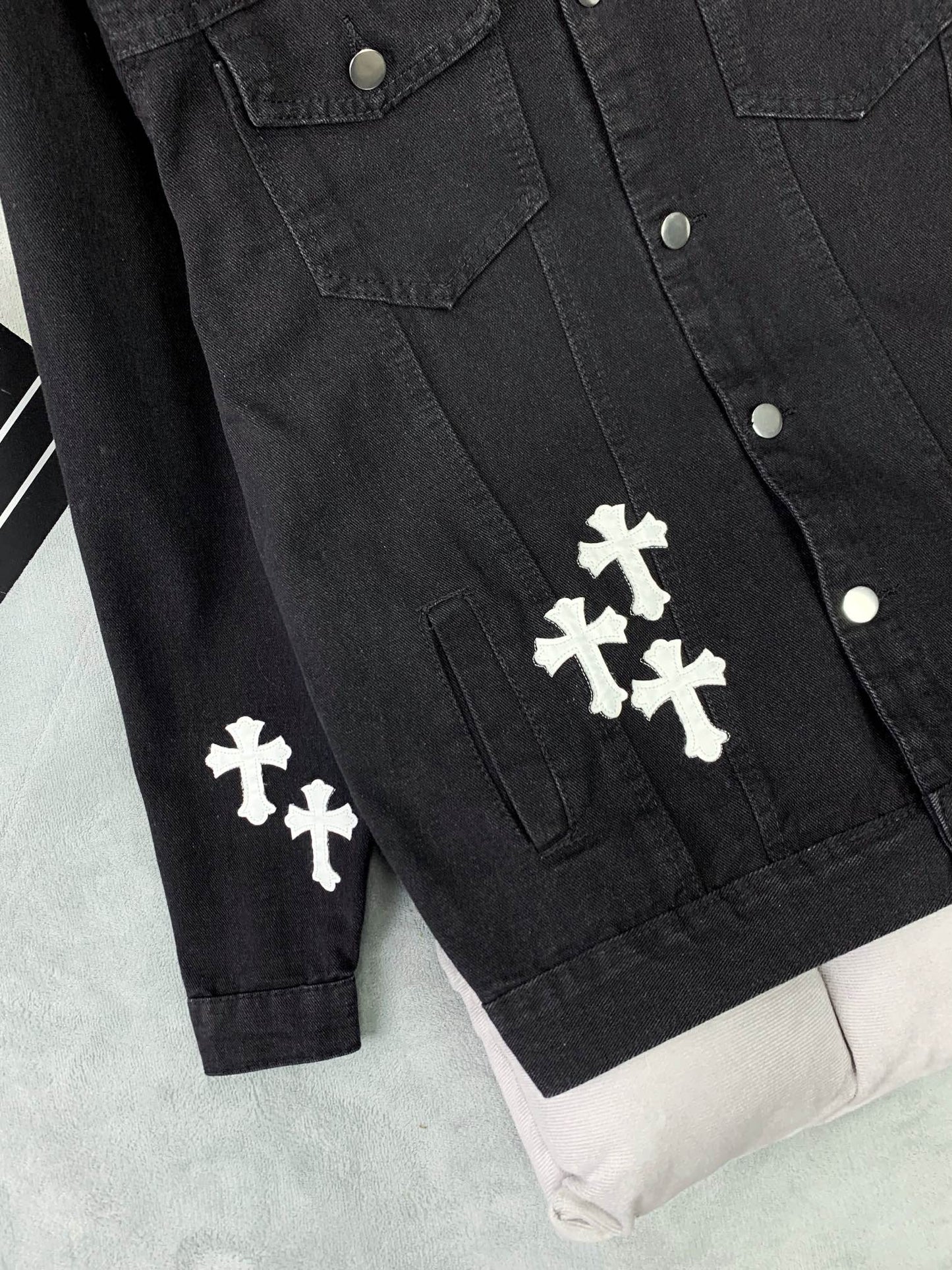 【Chrome Hearts】クロムハーツ 新しい刺繍デニムジャケット【即日出荷】