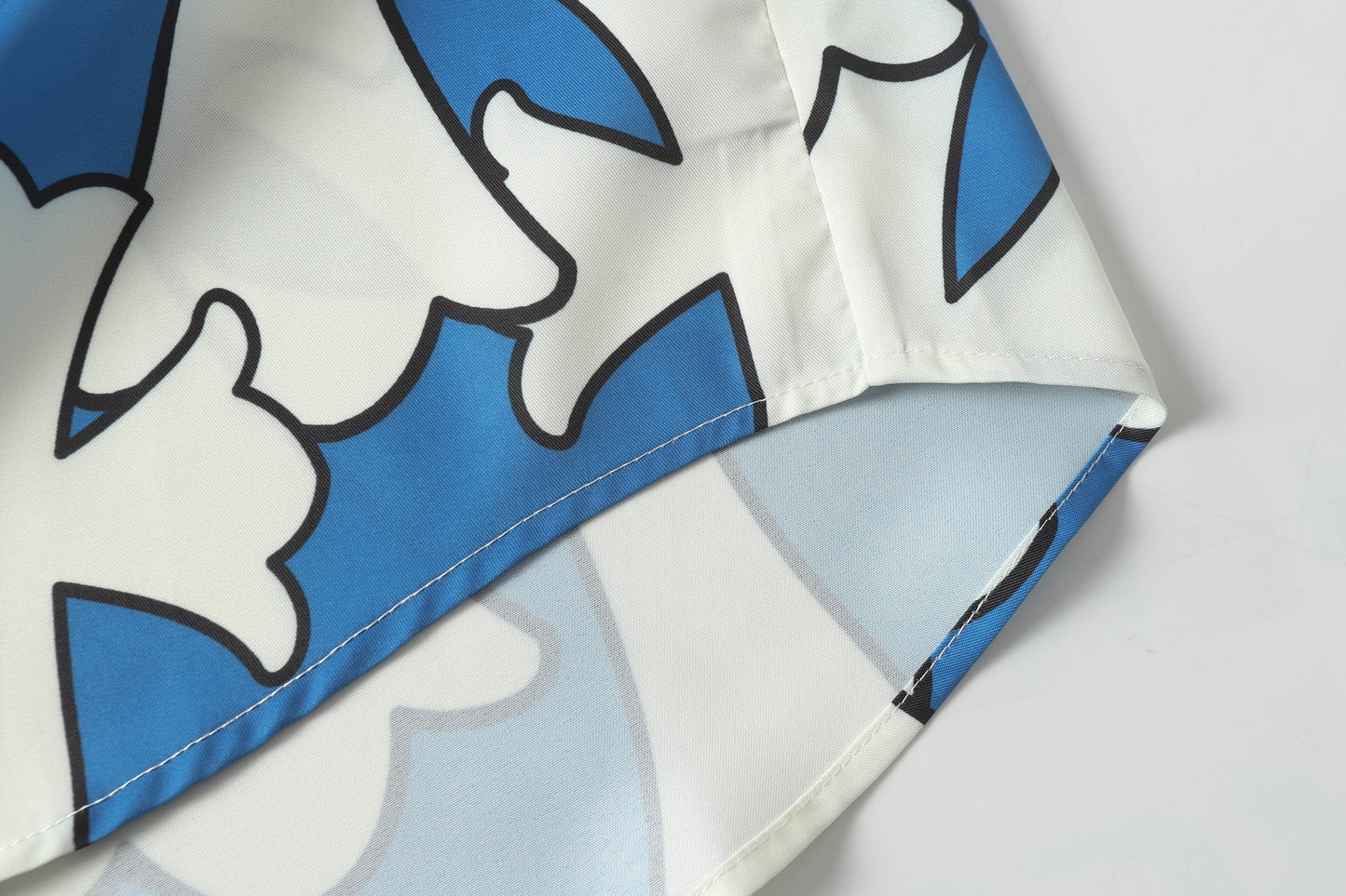 クロムハーツ 速乾半袖シャツが大人気 2285