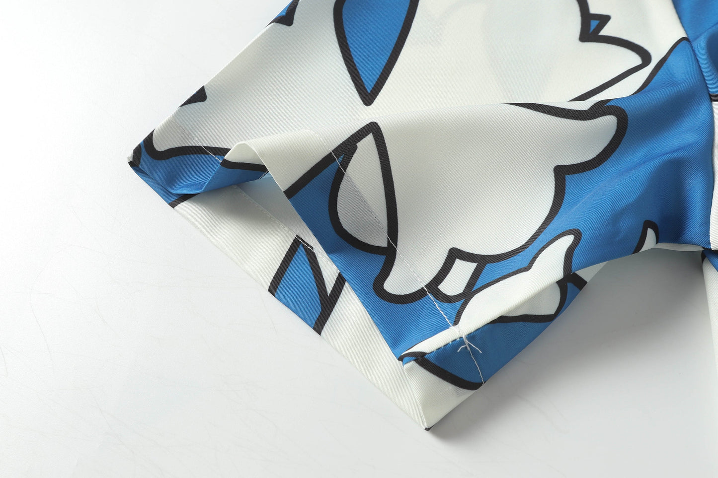 クロムハーツ 速乾半袖シャツが大人気 2285