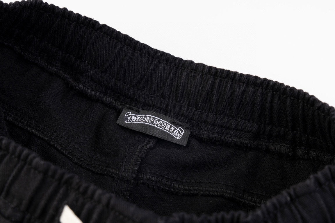 【CHROME HEARTS 公式旗艦店】ジーパン、ご好評に付き再入荷！