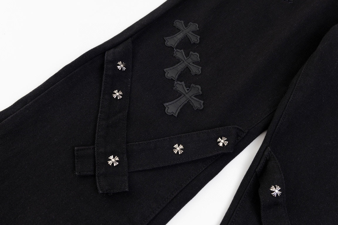 【CHROME HEARTS 公式旗艦店】ジーパン、ご好評に付き再入荷！