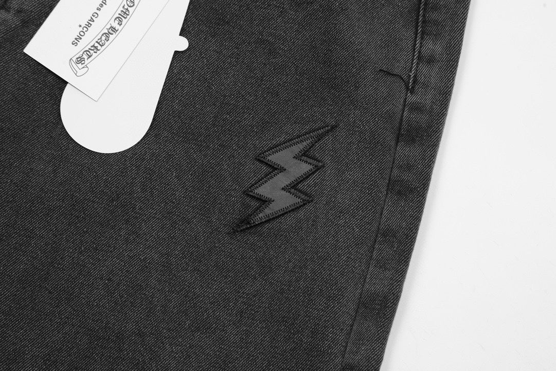 【CHROME HEARTS 公式旗艦店】ジーパン、ご好評に付き再入荷！