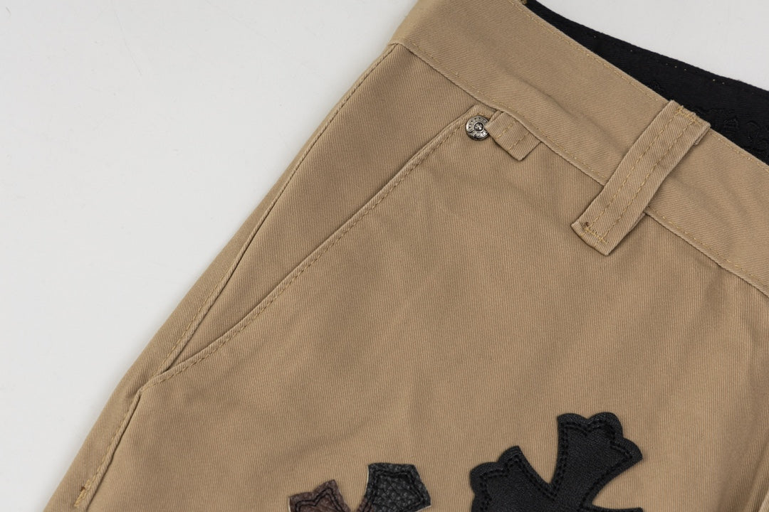 【CHROME HEARTS 公式旗艦店】ジーパン、ご好評に付き再入荷！